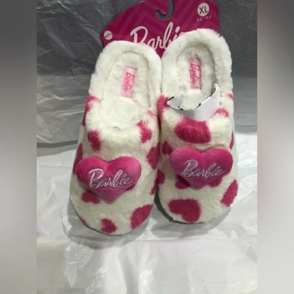 Barbie white & pink hearts puffy pink Barbie heart faux fur slippers size XL new - Picture 3 of 8